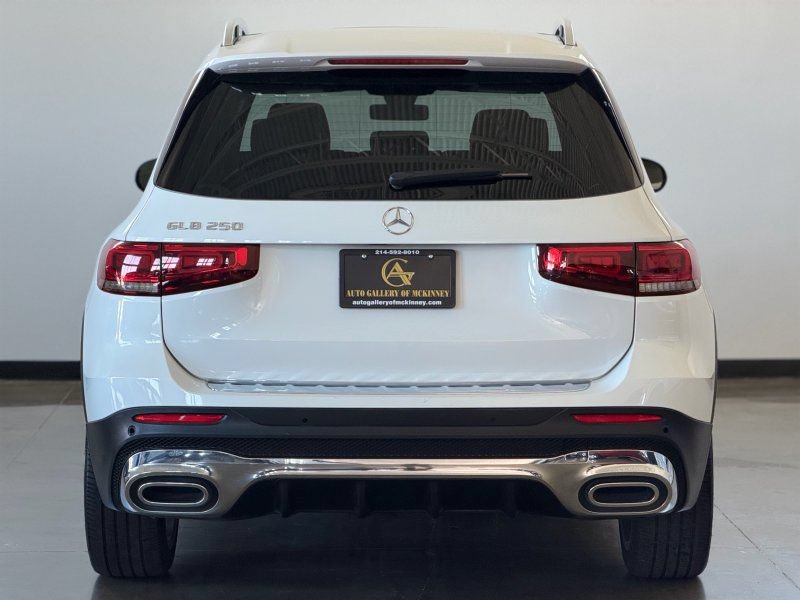 Used 2020 Mercedes-Benz GLB 250 w/ AMG Line image 6