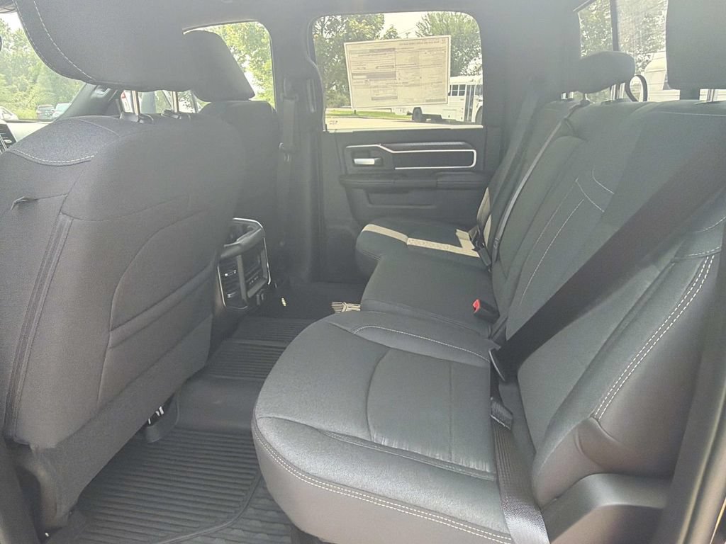 New 2026 RAM 2500 Big Horn AWD/4WD image 22