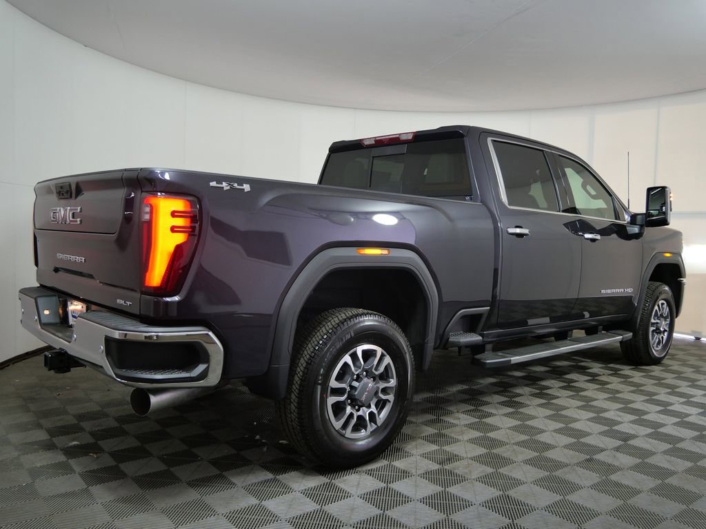 New 2026 GMC Sierra 3500 SLT w/ SLT Premium Package AWD/4WD image 2