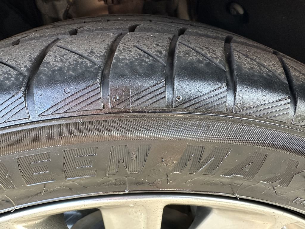 Used 2015 Hyundai Equus Signature RWD image 11