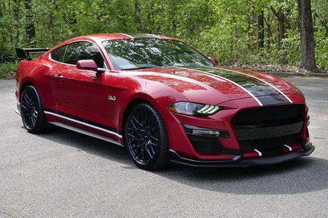 Used 2021 Ford Mustang GT Premium w/ Equipment Group 401A RWD image 4