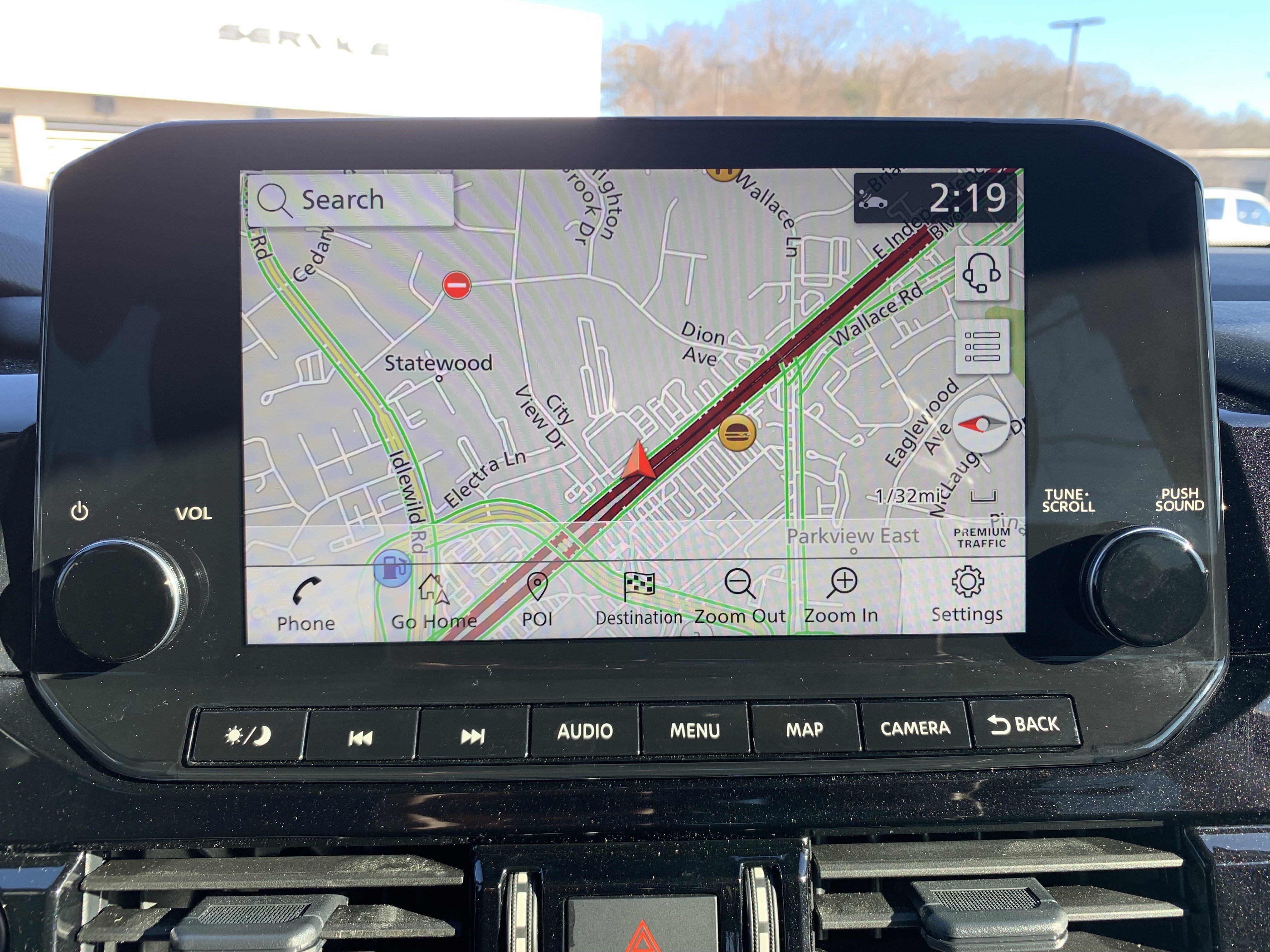 Used 2024 Nissan Pathfinder Platinum w/ Cargo Package image 24