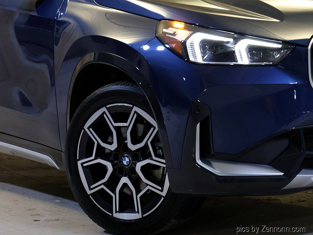 Certified 2025 BMW X1 xDrive28i image 3