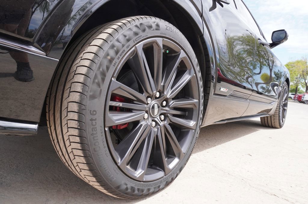 New 2026 Cadillac Lyriq V image 6