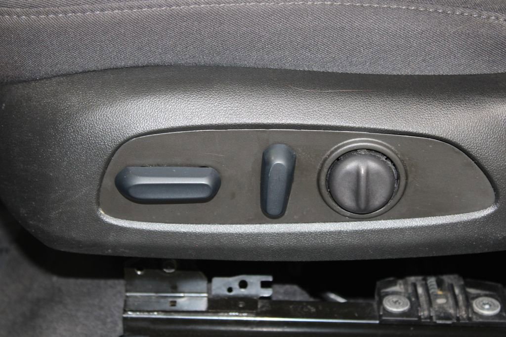 Used 2023 Chevrolet Malibu LT image 18