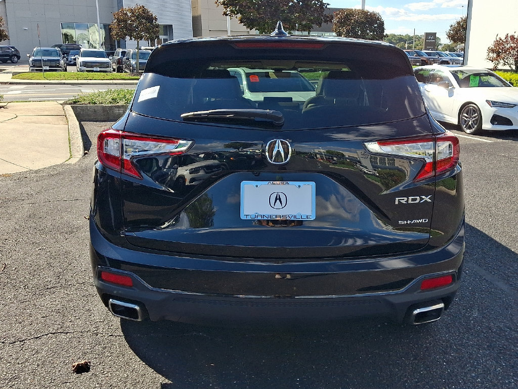 Used 2024 Acura RDX SH-AWD image 5