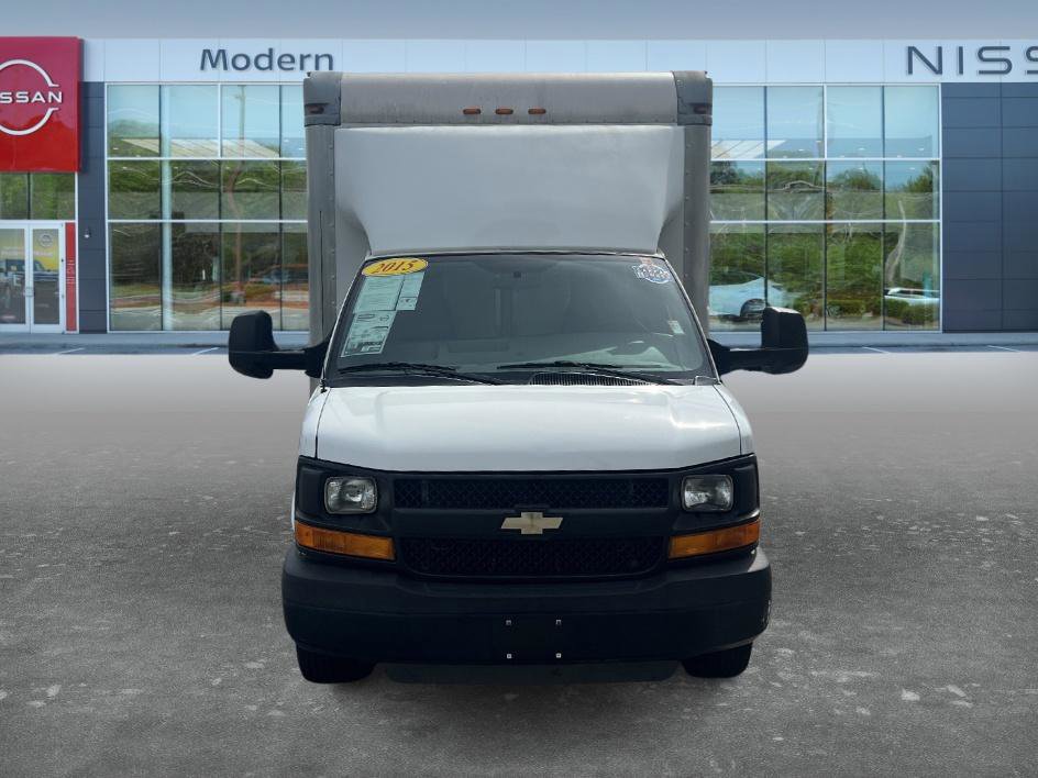 Used 2015 Chevrolet Express 3500 Extended image 2