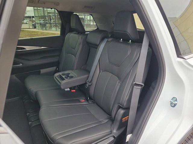 New 2026 INFINITI QX60 Luxe w/ Cargo Package image 61