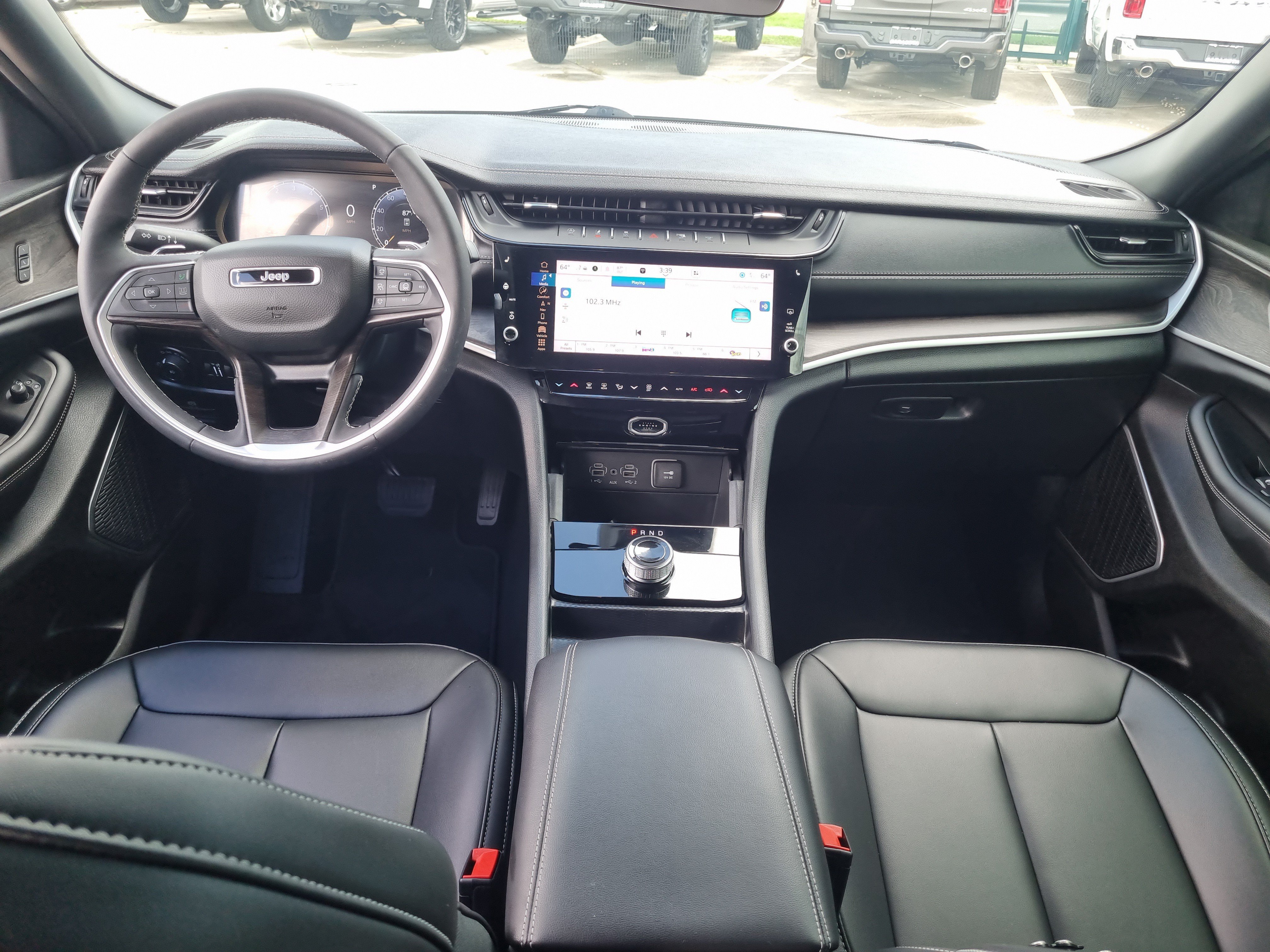 Used 2026 Jeep Grand Cherokee L Limited w/ Limited Altitude Package RWD image 14