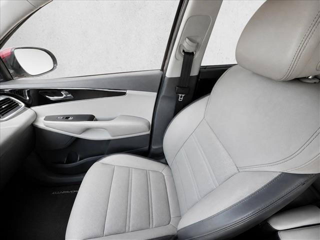 Used 2016 Kia Sorento SX FWD image 21