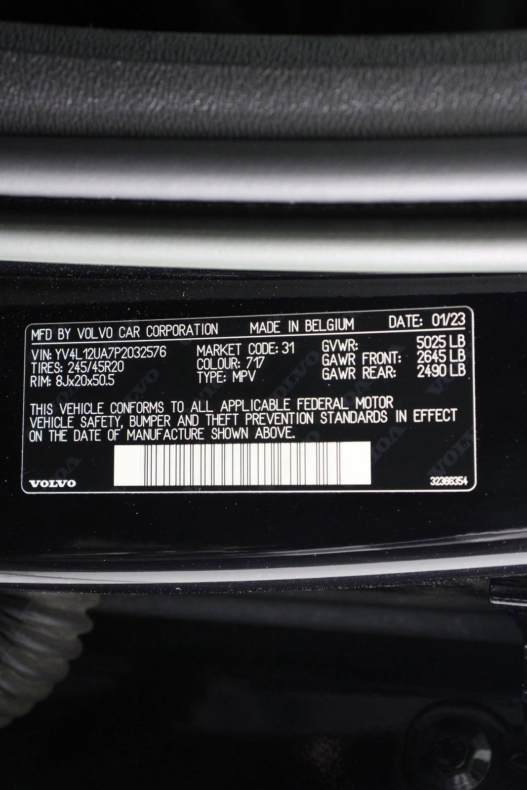 Used 2023 Volvo XC40 B5 Ultimate w/ Climate Package AWD/4WD image 16