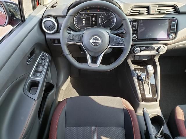 New 2025 Nissan Versa SR w/ Trunk Package image 8