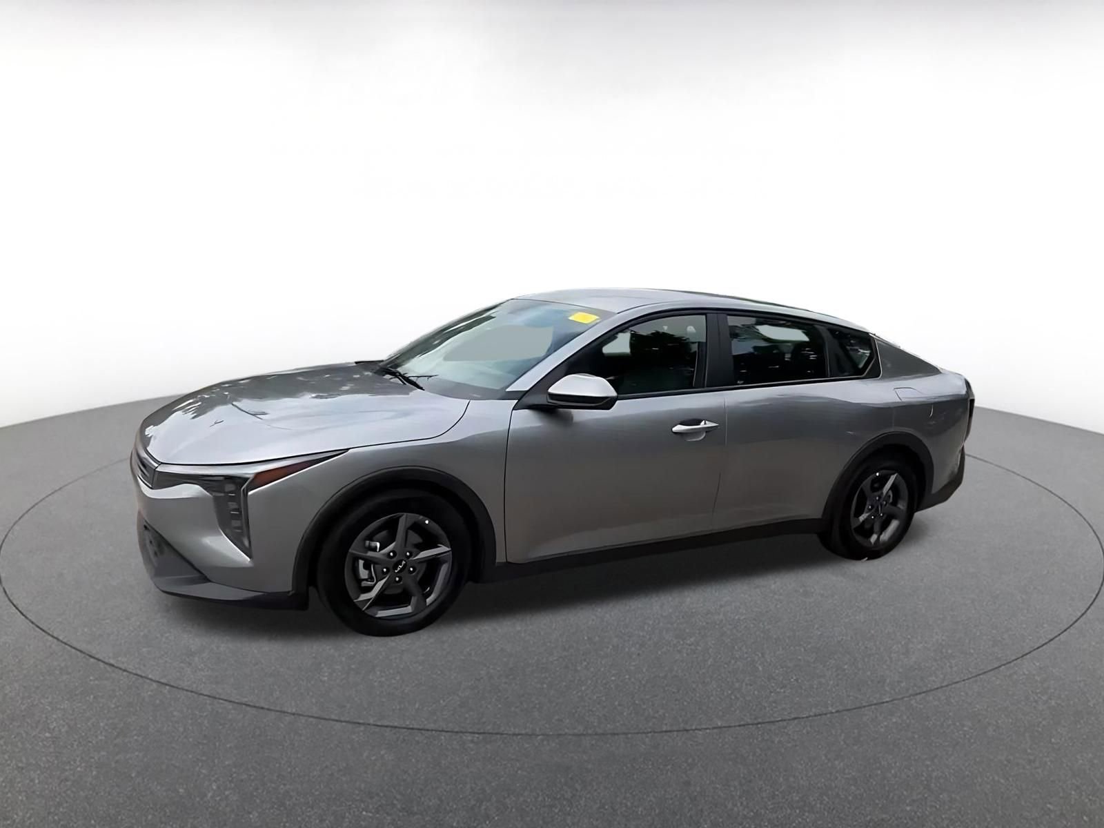 Used 2025 Kia K4 LXS FWD image 8