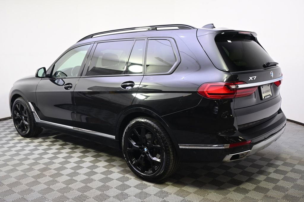 Used 2021 BMW X7 xDrive40i w/ Premium Package image 3