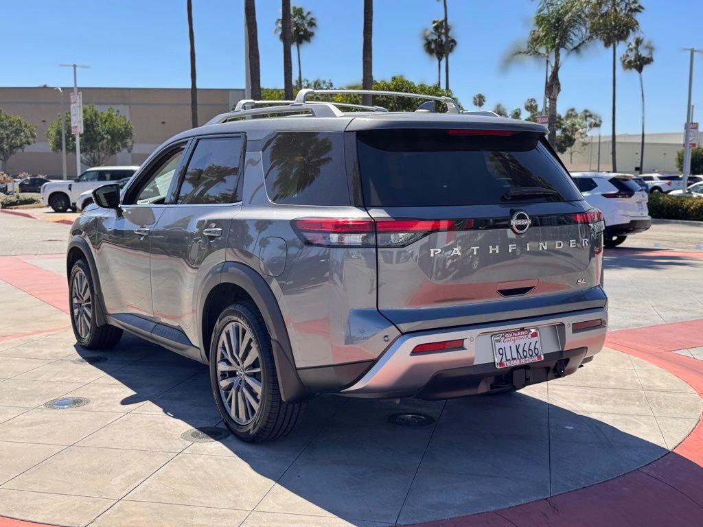 Certified 2024 Nissan Pathfinder SL w/ SL Premium Package image 6