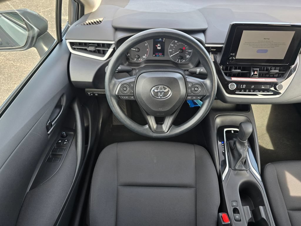 Certified 2025 Toyota Corolla LE FWD image 22