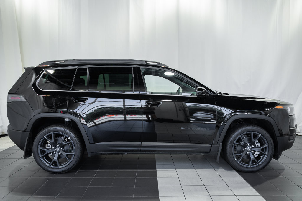 New 2026 Jeep Cherokee Limited AWD/4WD image 3