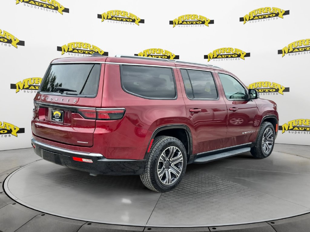 Used 2024 Jeep Wagoneer Series II w/ Flexible Seating Group AWD/4WD image 5