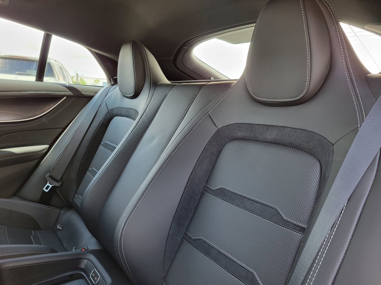 Certified 2024 Mercedes-Benz AMG GT 43 image 18