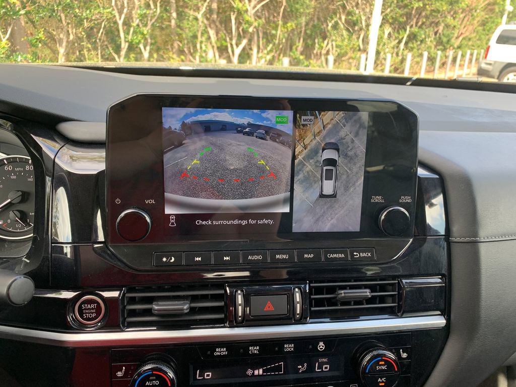 Used 2022 Nissan Pathfinder SL w/ SL Premium Package image 18