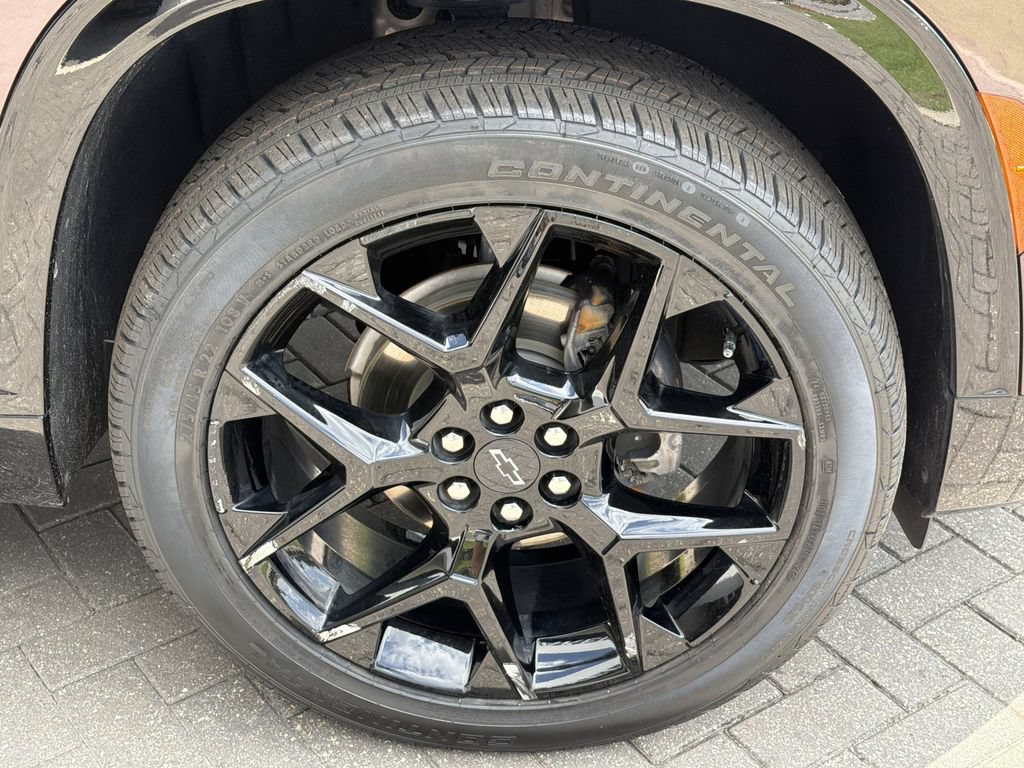 Certified 2024 Chevrolet Traverse RS FWD image 10