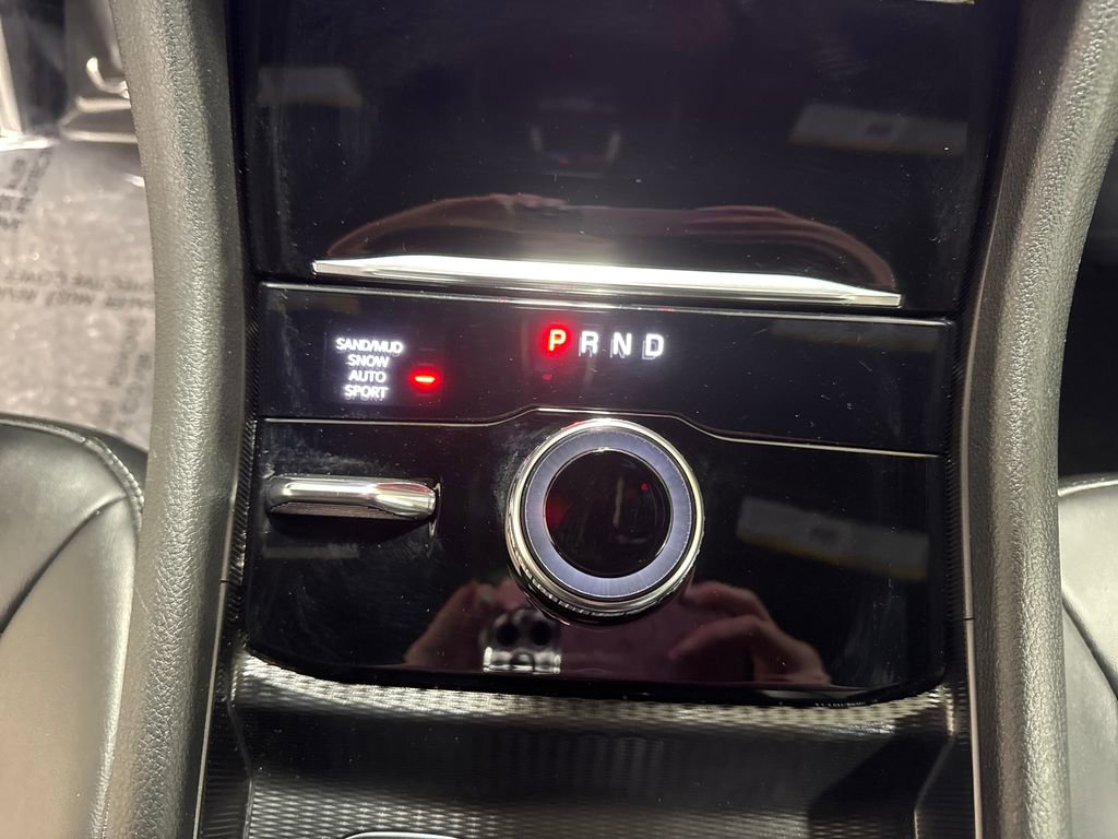 Used 2024 Jeep Grand Cherokee Limited AWD/4WD image 38