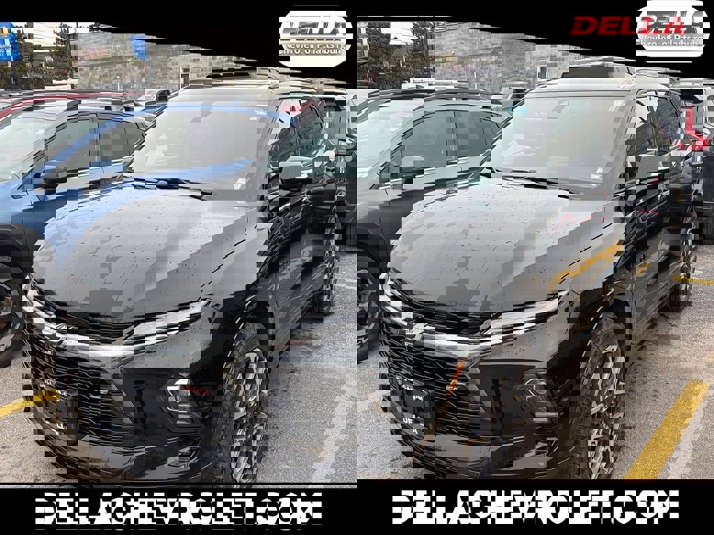 Used 2025 Chevrolet Blazer RS w/ Driver Confidence II Package image 1