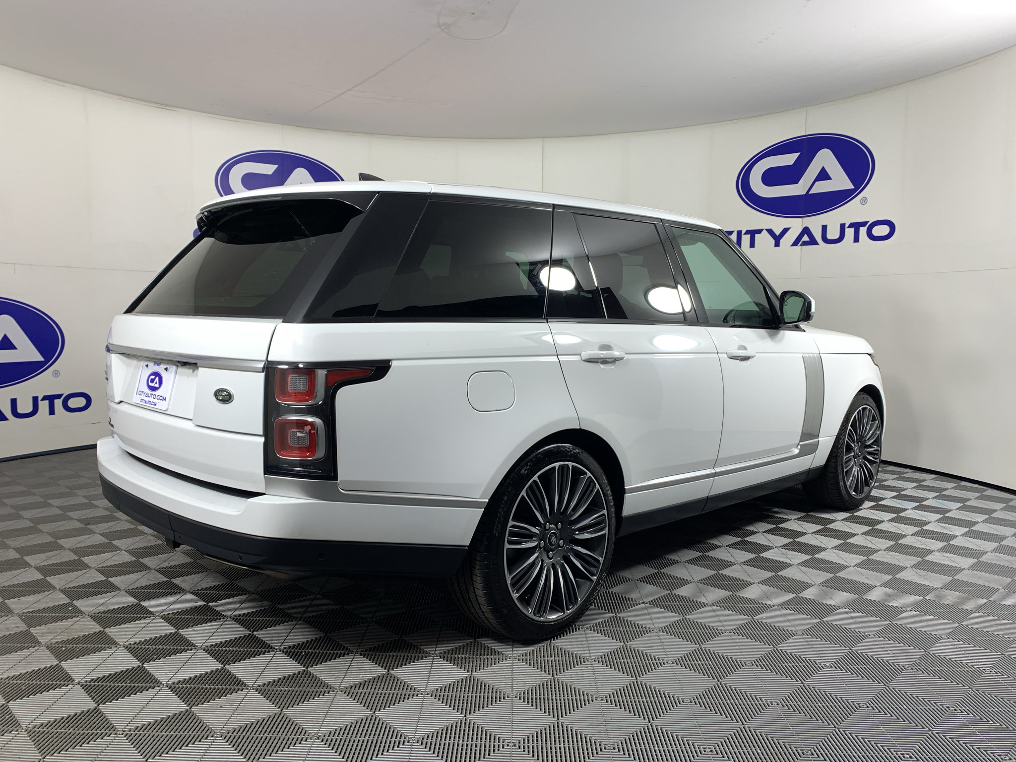 Used 2021 Land Rover Range Rover Westminster Edition AWD/4WD image 3
