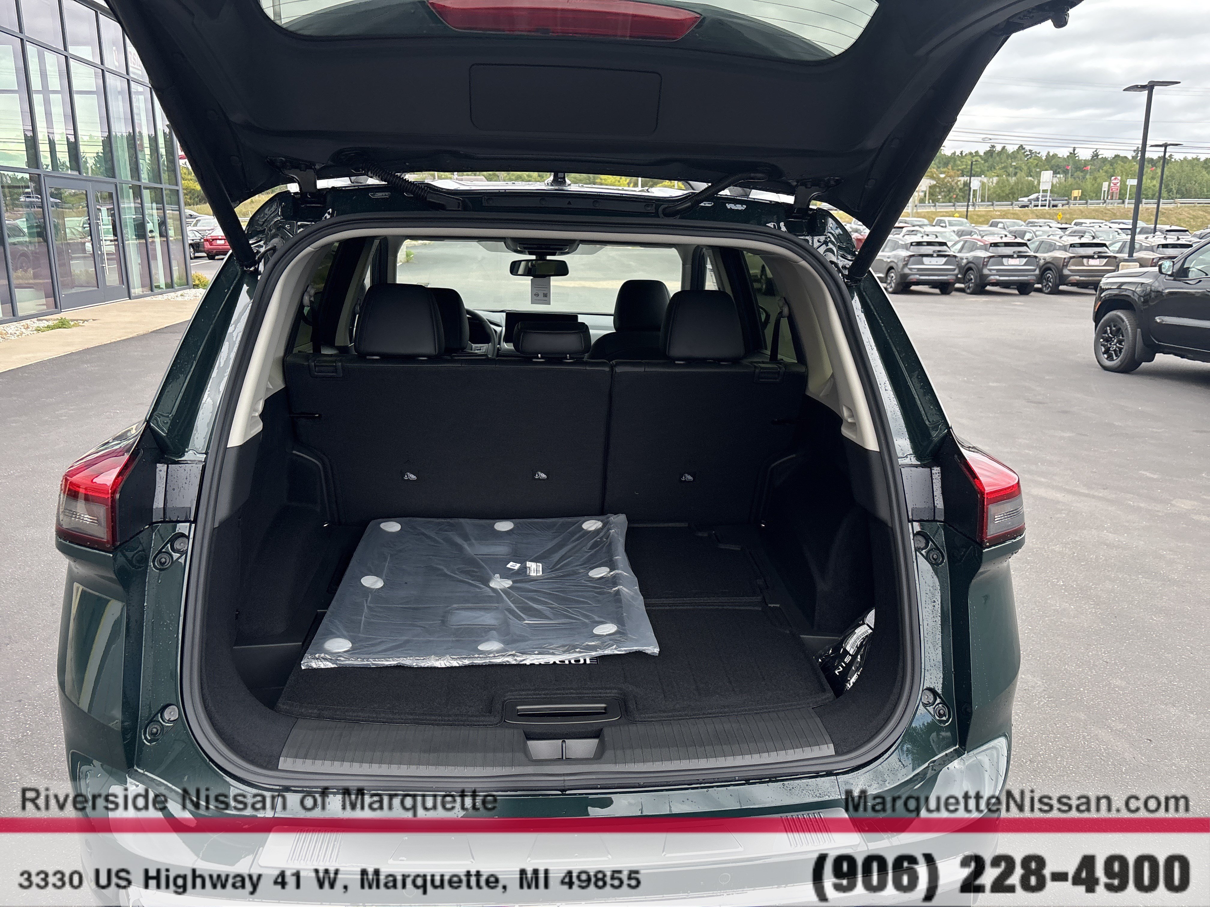 New 2026 Nissan Rogue Platinum AWD/4WD image 9