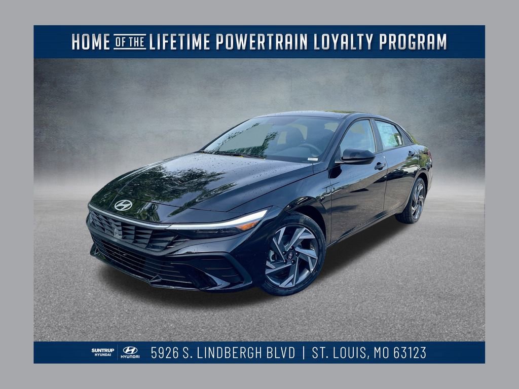 Used 2025 Hyundai Elantra Sport image 1