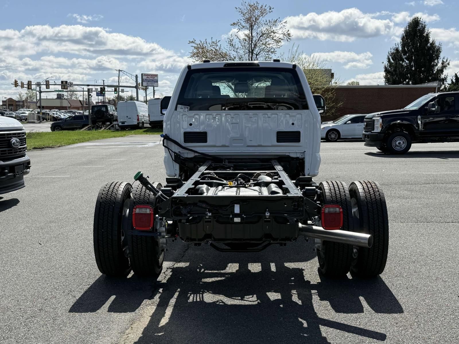 New 2025 Ford F550 4x4 Crew Cab Super Duty image 3