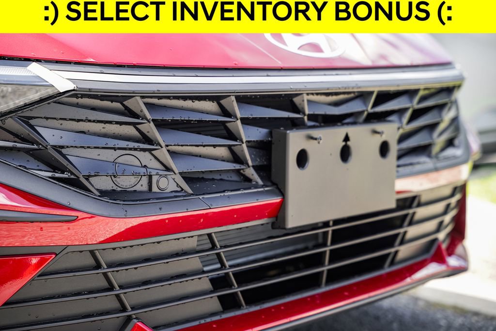 New 2025 Hyundai Elantra Sport image 10