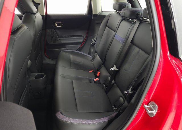 Used 2025 MINI Cooper S FWD image 30