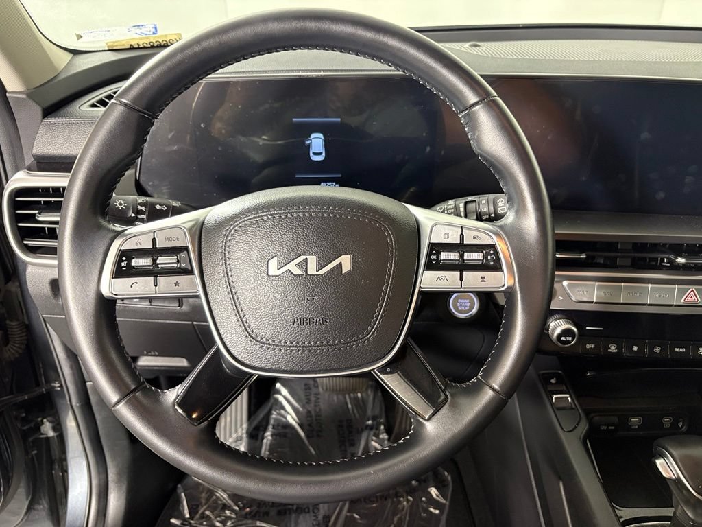 Used 2023 Kia Telluride S AWD/4WD image 24