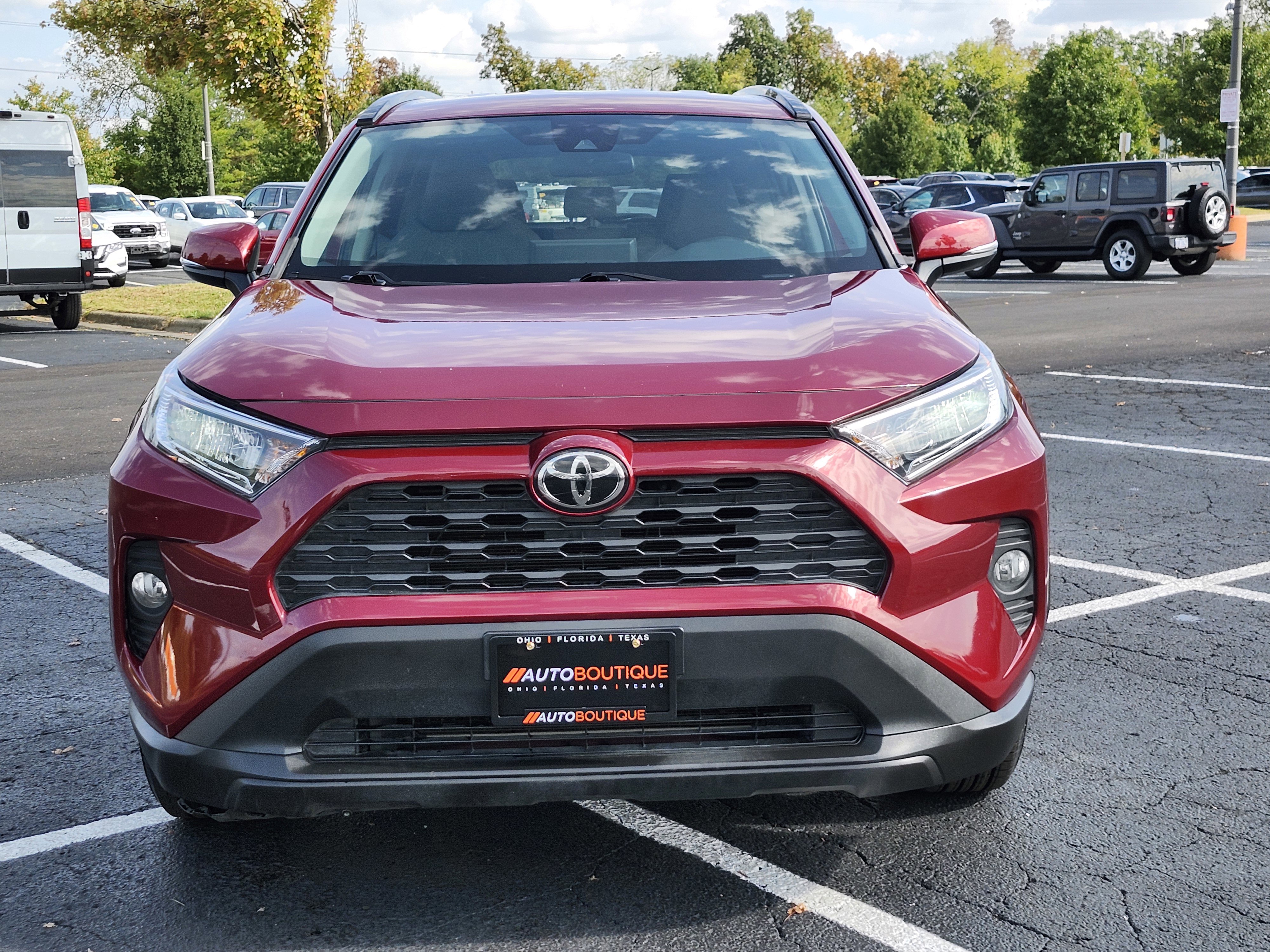 Used 2021 Toyota RAV4 XLE image 3