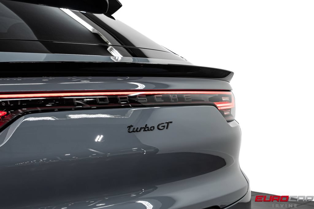 Used 2022 Porsche Cayenne Turbo GT AWD/4WD image 22