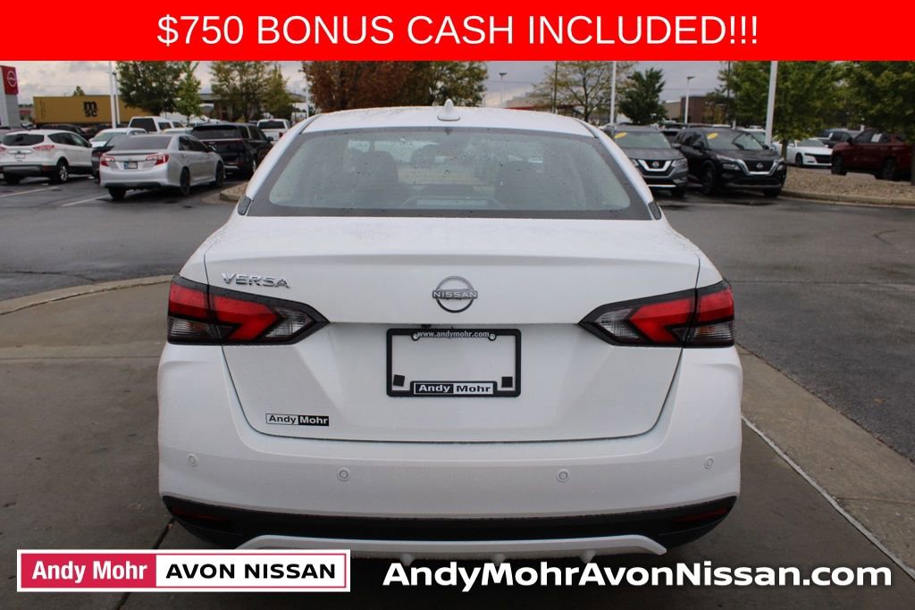New 2025 Nissan Versa SV w/ Trunk Package image 4