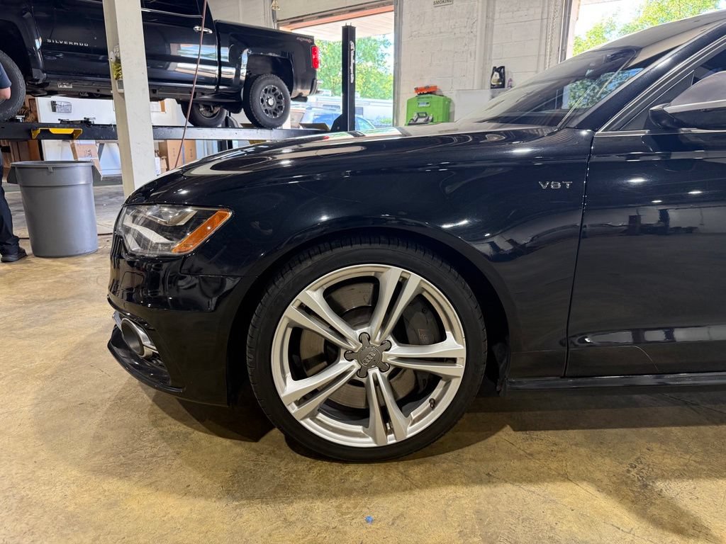 Used 2013 Audi S6 Prestige w/ Innovation Pkg AWD/4WD image 9