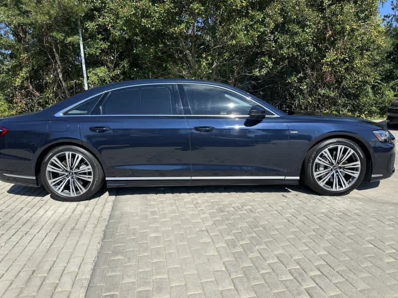 Used 2022 Audi A8 L 3.0T w/ Luxury Package AWD/4WD image 15