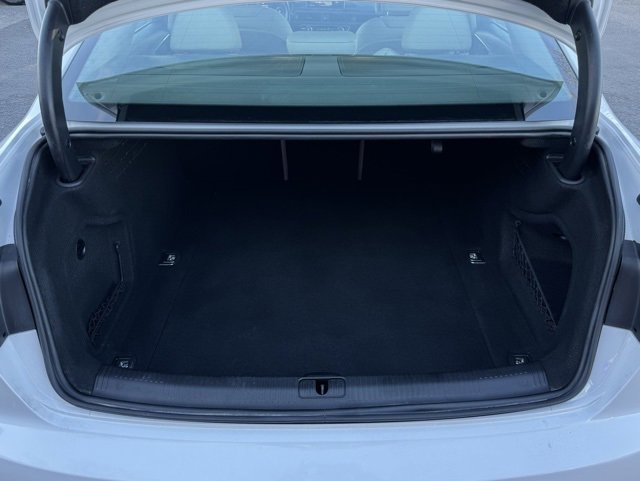 Used 2018 Audi A4 2.0T Ultra Premium Plus w/ Premium Plus Package image 13