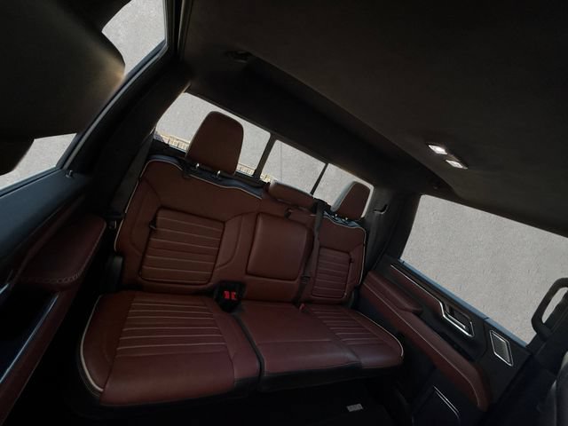 Used 2025 GMC Sierra 2500 Denali Ultimate AWD/4WD image 22