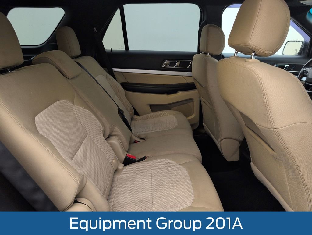 Used 2016 Ford Explorer XLT w/ Equipment Group 201A image 15