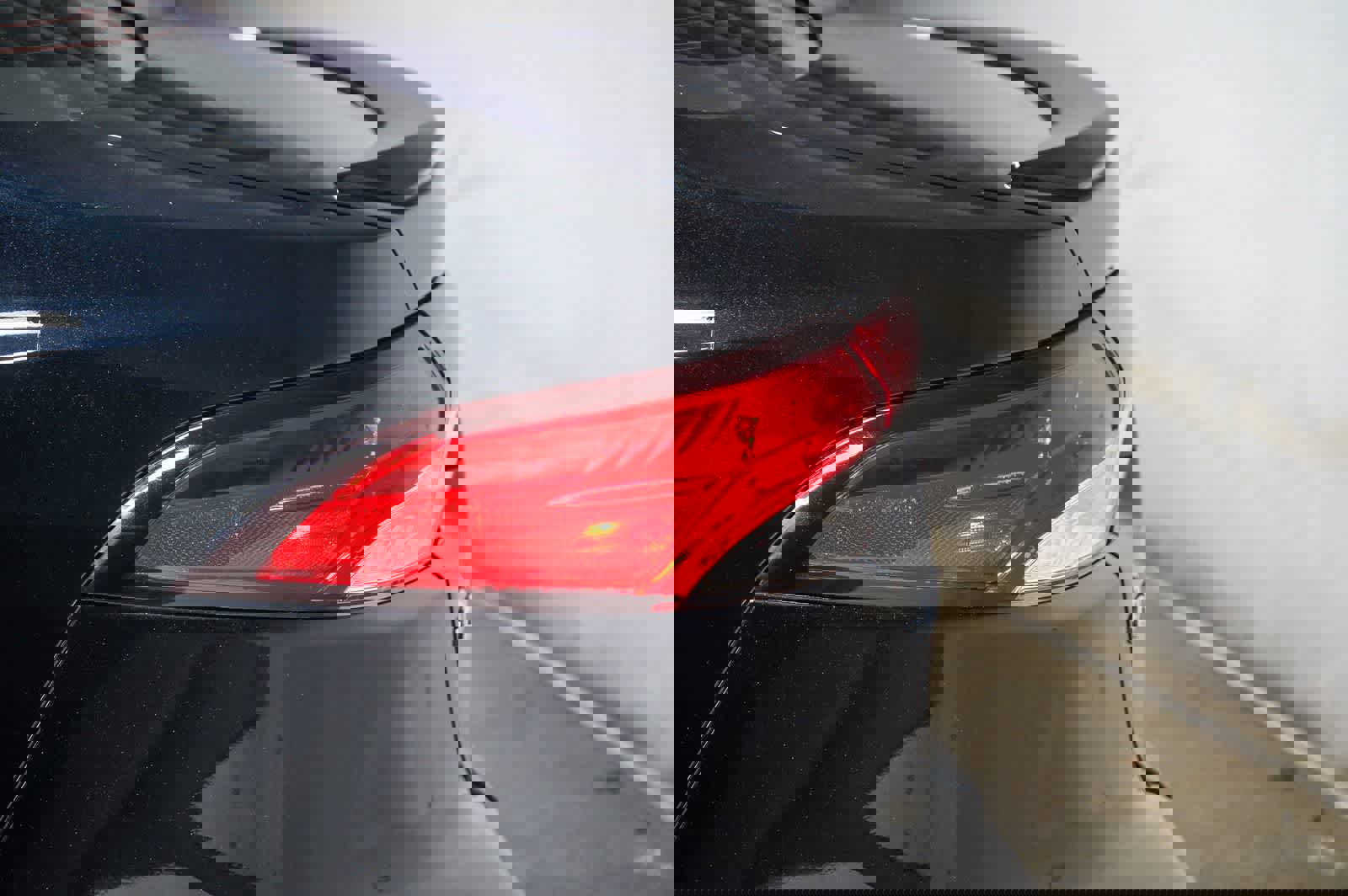 Used 2024 Toyota Corolla SE w/ SE Premium Package image 8