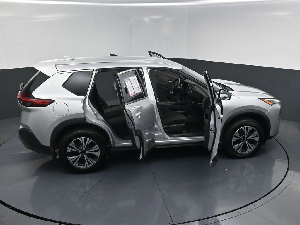 Used 2023 Nissan Rogue SV image 20