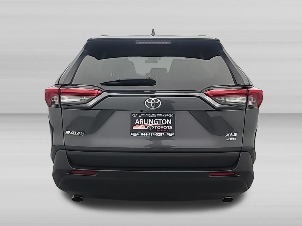 Used 2021 Toyota RAV4 XLE Premium AWD/4WD image 5