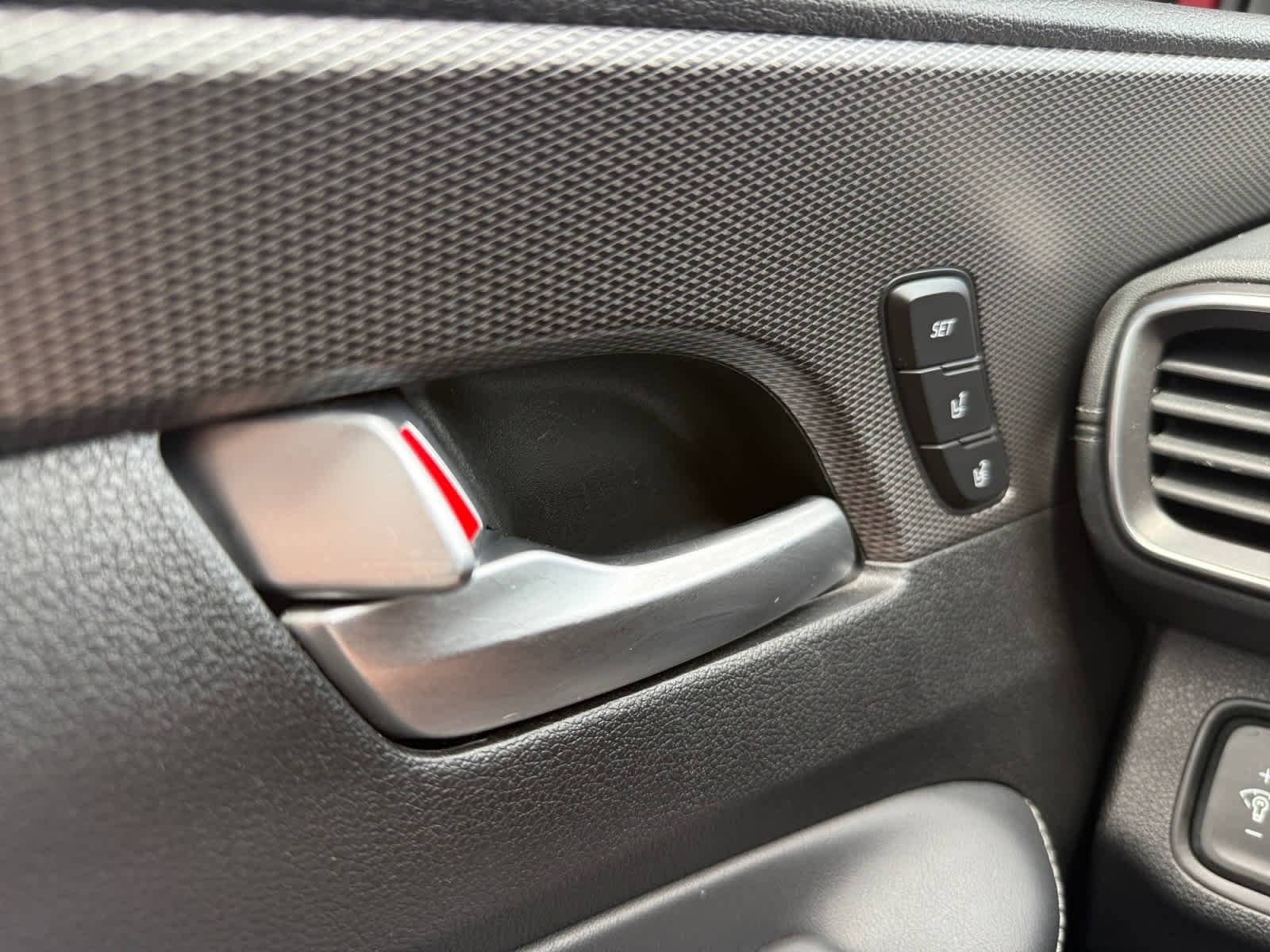 Used 2019 Hyundai Santa Fe FWD image 28