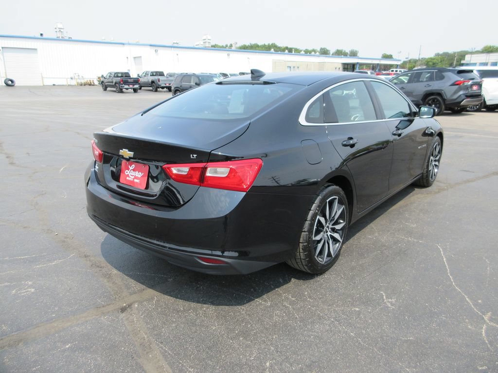 Certified 2018 Chevrolet Malibu LT w/ Leather Package FWD image 6