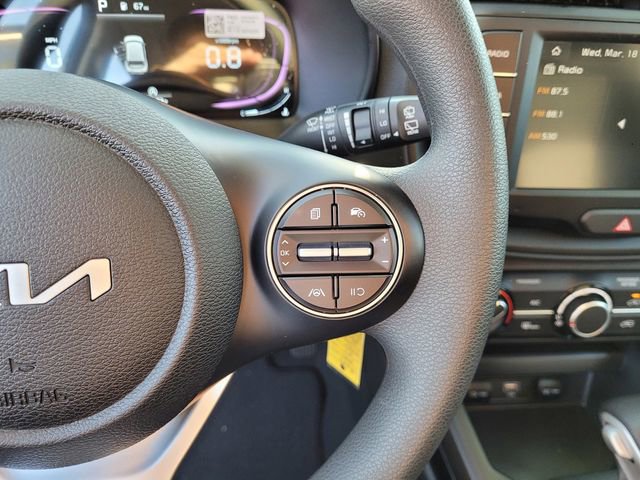 Used 2025 Kia Soul LX image 20