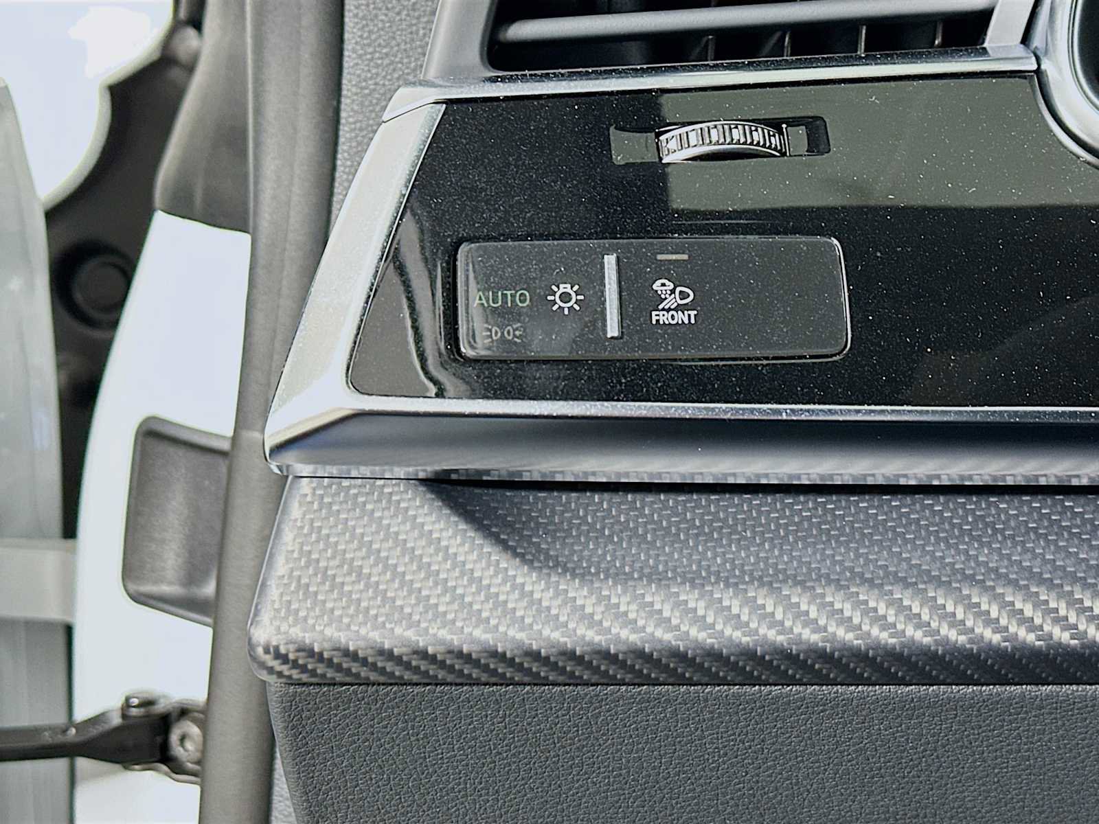 New 2026 Audi SQ8 Prestige image 10