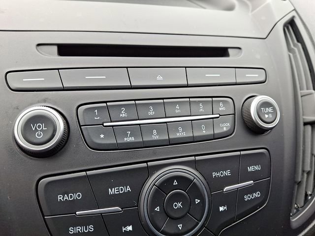 Used 2018 Ford Escape SE image 25